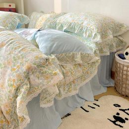 Bedding Sets Korean Floral Lace Ruffles Set Soft Skin Friendly 200X230cm Duvet Cover 1.5M/1.8M Bed Skirt Bedspread Pillowcases