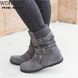 Boots New Women Warm Snow Boots Arrival Flat Plush Casual Ladies Shoes Plus Size Autumn Winter Buckle Female Mid Calf Boots