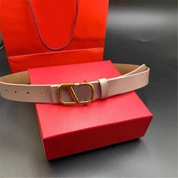 Convenient Mens Designer Belt 2.5cm Valentine S Day Womens Business Cintura Gold Plated Letter Buckle Simplicity Casual Adjustable Unisex Leather Belts holdone