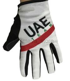 Cycling Gloves Winter Fleece Thermal 2020 UAE Team One Pair Full Finger Cycling Jersey Gloves MTB Road Mountain Gel Gloves 240322