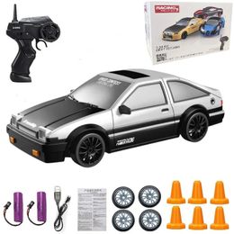 2.4G High Speed Drift Rc Car 4WD RC Drift Car Toy Remote Control GTR Model AE86 Vehicle Car RC Racing Car Toy Children Gifts 240318