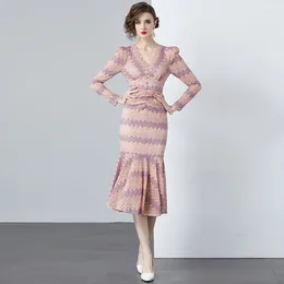 Casual Dresses 2024 Luxury High Quality Lace Dress Women Elegant Long Sleeve V-Neck Tight Mermaid Pink Wave Stripe Prom Gowns