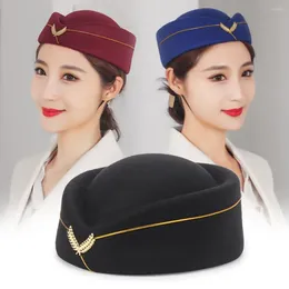 Berets Stewardess Hat Elegant Embroidery Badge Breathable Dress Up Woollen Women Air Hostesses Beret Formal Uniform Cap For Performance