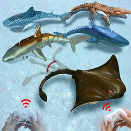 Kids Rc Shark Toys for Boys Sand Water Swimming Pools Bath Tub Girl Ship Children Remote Control Robots Bionic Fish Animals Boat 240321