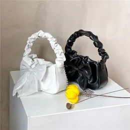 Shoulder Bags Summer 2024 Cute Pu Messenger Bag Lace Bow Fashion Handbag Chain Women's Fashionable Purses Little
