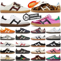 Originals Gazzelle Vegan Adv Platform Shoes men women designer Black Gum red Pink Velvet Green Cream Blue mens womens outdoor sneakers sports trainers cheaper