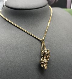 Famous Designers Skeleton Charm Pendant Necklaces Retro Gothic Punk Skull Necklace Chain for Men Women High Quality Jewellery Accessories