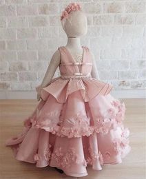 Abiti da ragazza Immagine reale Vestiti per ragazze rosa Abiti da festa per madre figlia Abiti da ballo con scollo a V Fiori 3D Abito a fiori di perle