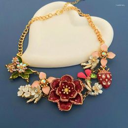 Chains Vintage Jewellery Full Of Diamond Flower Necklace Gorgeous Inlaid With Crystal Red Large