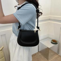 Drawstring Cute Solid Colour Handbags For Women PU Leather Korean Shoulder Bags 2024 Trends Luxury Designer Armpit Tote