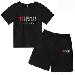 Designer T-shirt Clothing Sets Summer TRAPSTAR Tshirt Kids Boys Beach Shorts Streetwear Tracksuit Women Clothes Girls Sportswear new