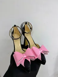 Dress Shoes Mach Double Heart Pointed Toe Satin Platform Pumps Bow High Heels Silk Crystals Rhinestone Fashion Brand Designer Women