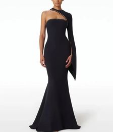 Elegant Long Black Beaded Evening Dresses Mermaid Crepe One Shoulder Sweep Train Zipper Back Prom Dresses for Women