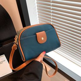 Designer Luxury fashion Shoulder bags Womens Small Bag Instagram Feel Everyday Versatile Saddle Bag Single Shoulder Crossbody Underarm Womens Bag