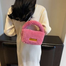 Designer Luxury fashion Shoulder bags Korean Fur Bag 2023 Autumn/Winter New Small Leather Label Handheld Womens Bag Pearl Chain Single Shoulder Crossbody Womens Bag