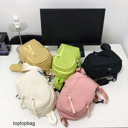 Designer Luxury fashion Shoulder bags 2023 New Casual and Fashionable Shoulder Bag Daily Matching Couple Bag Crossbody Chest Bag