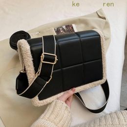 Bag Luxury Designer PU Leather Crossbody Bags 2024 Women's Winter Small Handbags And Purses Trending Shoulder Handbag Tote Hand