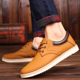 Slippers New Men Shoes Casual Shoes for Men Fashion Breathable 4 Colours