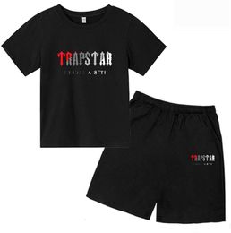 Designer T-shirt Clothing Sets Summer TRAPSTAR Tshirt Kids Boys Beach Shorts Streetwear Tracksuit Women Clothes Girls Sportswear Trend fashion