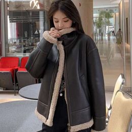Spring New Womens Flip Collar Ecological Leather Coat with Wool Granules Inner Casual Fur