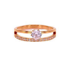 J5-113 New Double layered CNC Micro Inlaid Single Diamond Index Finger Ring for Womens Light Luxury with Diamond Six Claw Zircon Titanium Steel Ring