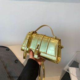 Designer Luxury fashion Shoulder bags Fashionable and high-end portable small bag 2023 versatile and luxurious single shoulder crossbody hourglass bag for women