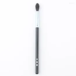 Makeup Brushes 1 Pc Highlighter Eye Blending Make Up Brush Eyeshadow Crease Cosmetic Tool Squirrel Hair Wood Handle High Quality