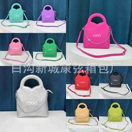 Cross Body Baobao Womens 2023 Summer New Popular Letter Texture Tote Bag Fashionable and Crossbody Shoulder H240323