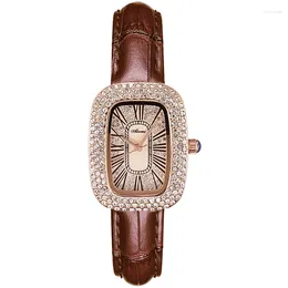 Wristwatches Luxurious High Quality Women's Timepiece Square Crystal Exquisite Design Dial Leather Strap Elegant Fashionable Business Watch