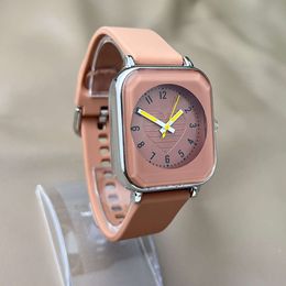 New Women's Square Skin Feel Silicone Band Simple Fashion Casual Quartz Watch