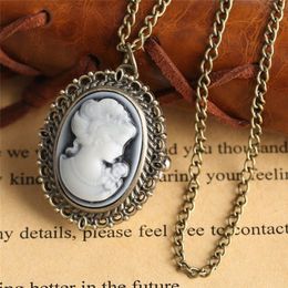 Fashion Vintage Watches Elegant Lady Oval Shape Design Small Size Quartz Pocket Watch Analogue Display Clock Sweater Necklace Chain 2439