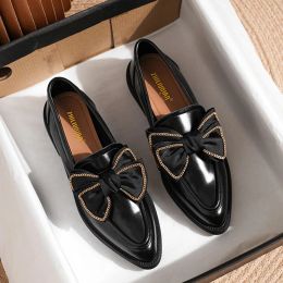 Oxfords Metal Chains Around bow oxford shoes woman pointy derby flats 3443 big size British leather loafers woman silk bowknot sneakers