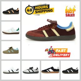 2024 Shoes Vegan OG Casual Shoes for Men Women Designer Trainers red Cloud White Core Black Bonners Magic Beige Collegiate Green Gum Outdoor Flat Sports Sneakers
