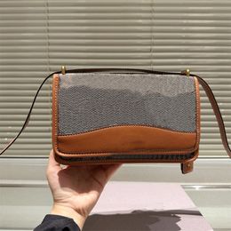 Counter High Quality Exclusive Elegant Handbag New C-button Flap Bandit Single shoulder crossbody bags Leather Armpit Small Square for Women Bags