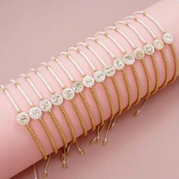 Strand Natural Shell 26 Initial Letter Bracelet Alphabet Korean Style Rice Bead Hand Rope Minority Design Jewellery Accessories