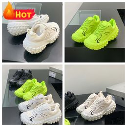 GAI thick soled men's trendy casual sports shoes running shoes Tyres fluorescent green breathable Tyre Thick Sole Lace-up Sneakers Reflective black 2024