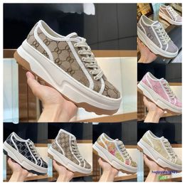 new Thick-soled 1977 Canvas High-quality Shoes Women Casual Fashion Flat Platform Men Sneaker Female Tennis Casual Shoes size 35-45 WPIN8