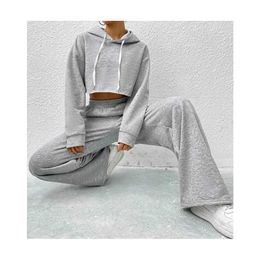 2023 high quality 2 piece sweatpants and crop hoodie set women custom two piece set women clothing fleece womens tracksuit set