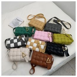 TOP Quality Designer Bag Shoulder Bags Luxury Handbag Small Purse Leather Flap Cross Body Bags Women Black White Bag Patchwork two Color chest 10A dhgate bags