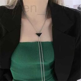 Collane con ciondolo designer Uomo donna Collana catena in vita lettere a doppio scopo triangolo invertito maglione regolabile gioielli 3KKN