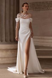 Fabulous Sheer Neck Mermaid Dresses Lace Appliques Beaded Wedding Gown Pleat Satin Bridal Robe De Mariee 326 326