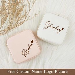 Jewellery Boxes Personalised Name Jewellery Storage Box Soft Linen Lining Embossed Holds Earrings s Necklace Party Women Bridesmaid Gifts L240323