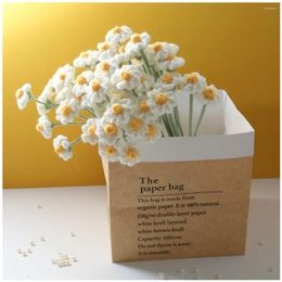 Decorative Flowers Hand-woven Chamomile Eternal Life Bouquet Crochet Yarn Diy Material Bag Homemade Gift For Girlfriend Holiday Flower Wall