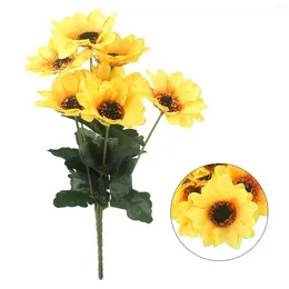 Decorative Flowers Durable Artificial Sunflower Fake Flower 7 Heads Bouquet Christmas Daisies Garden Wedding Party Decor Gift Leaf