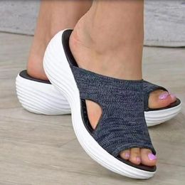 Slippers Ladies Sandals 2024 Summer Outdoor Women Breathable Knit Casual Beach Solid Colour Wedges Platform Slides