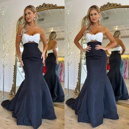 Black white mermaid prom dress strapless formal evening dresses elegant backless dresses for special occasions sweep train satin robe de soiree