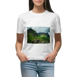 Women's Polos Glencoe: Glencoe And The Three Sisters T-shirt Cute Tops Blouse Summer Top Spring Clothes Women 2024