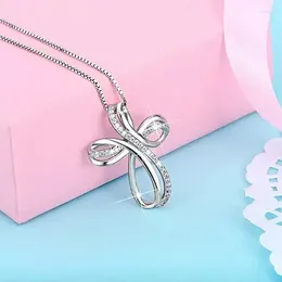 Pendant Necklaces Fashion Cross Shaped Necklace For Women With Shiny Crystal CZ Stone Delicate Versatile Female Jewelry