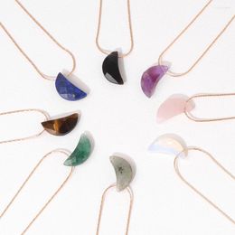 Pendant Necklaces Quality Natural Moon Crystal Necklace For Women Healing Quartz Charm Tiny Chain Choker Jewelry Wholesale