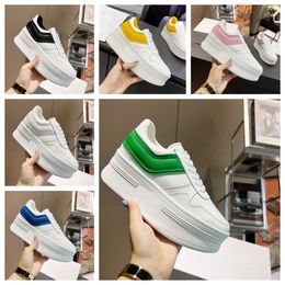 2024 New Designer Classical Curb Sneakers Mesh Woven Lace-up Shoes Style Extraordinary Sneaker Embossed Leather Men Womens in Nappa Calfskin Shoe Rubber size 35-40